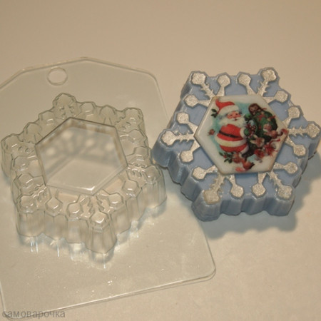 Снежинка под водорастворимку, форма для мыла пластиковая Снежинка под водорастворимку, форма для мыла пластиковая