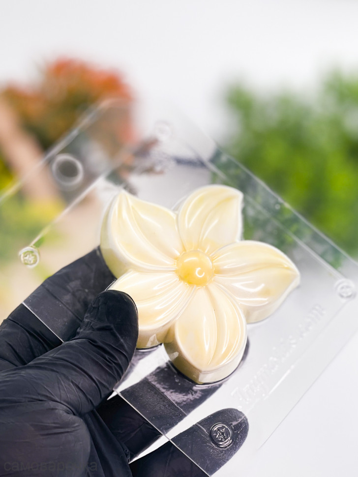 Цветок форма пластиковая для мыла и шоколада - Цветок форма пластиковая для мыла и шоколада -