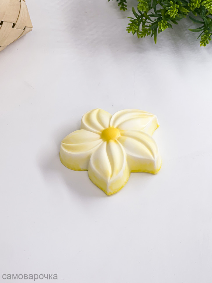 Цветок форма пластиковая для мыла и шоколада - Цветок форма пластиковая для мыла и шоколада -