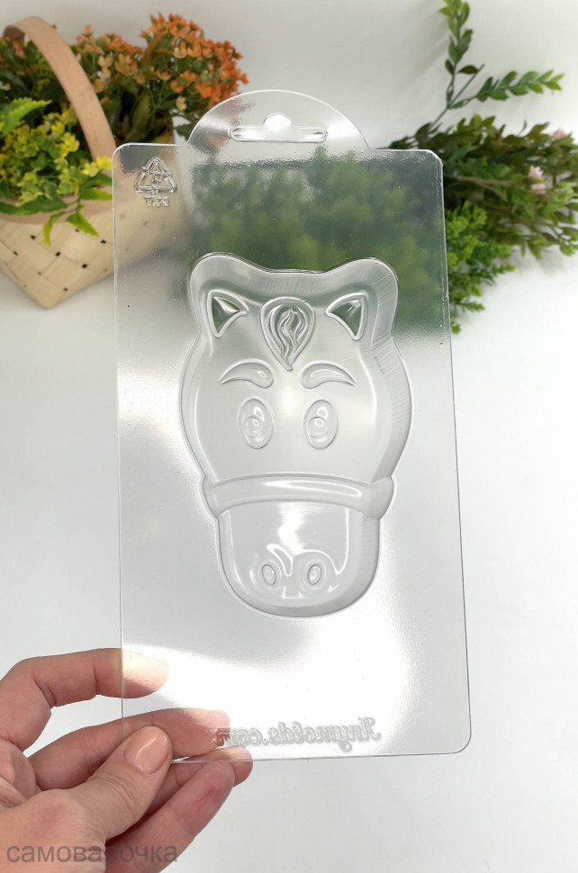 Морда лошади средняя форма пластиковая - 