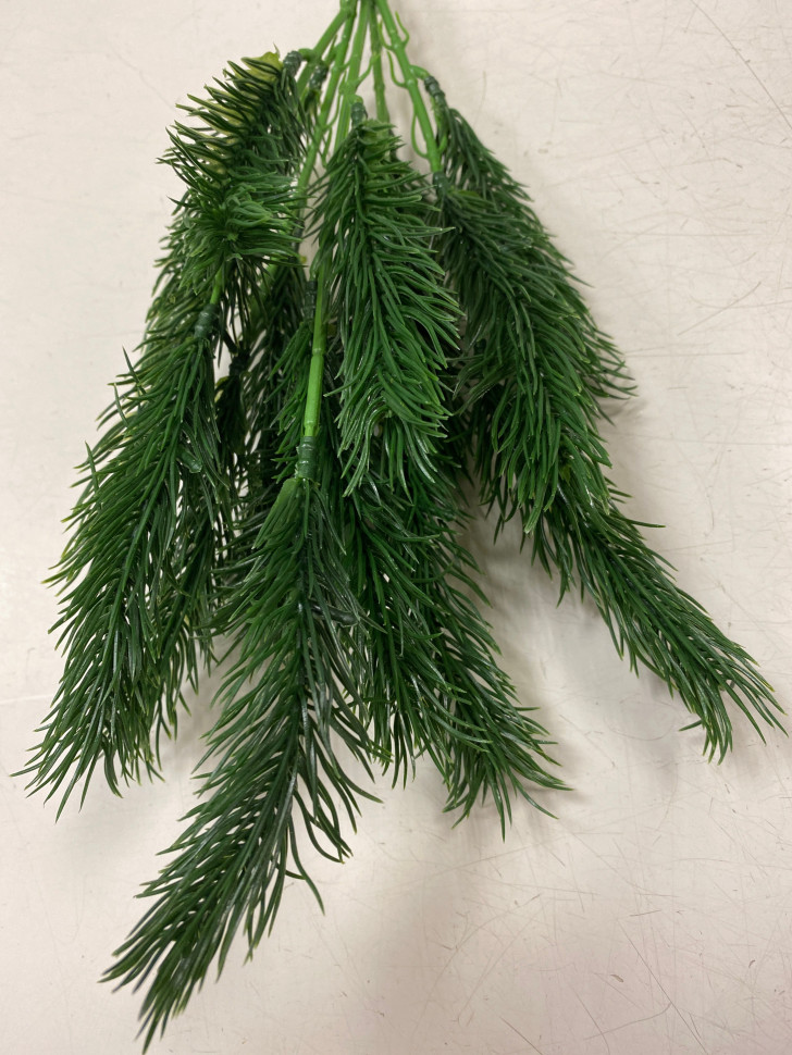 Еловая ветка Зелень искусственная - Еловая ветка Зелень искусственная -