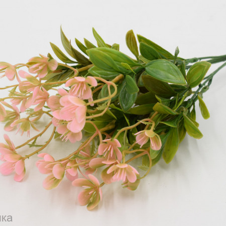 Куст лимонника цветущий Зелень искусственная Куст лимонника цветущий Зелень искусственная