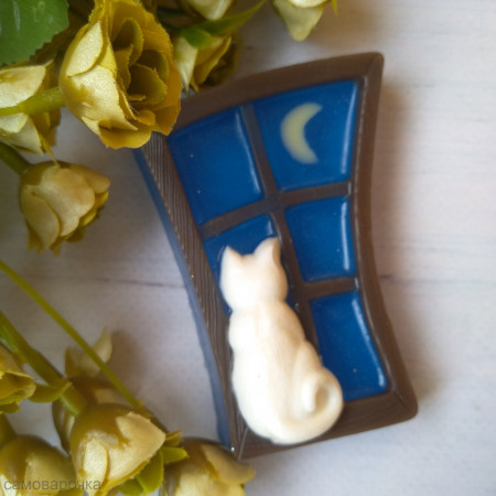 Кошка на окошке, форма для мыла пластиковая Кошка на окошке, форма для мыла пластиковая