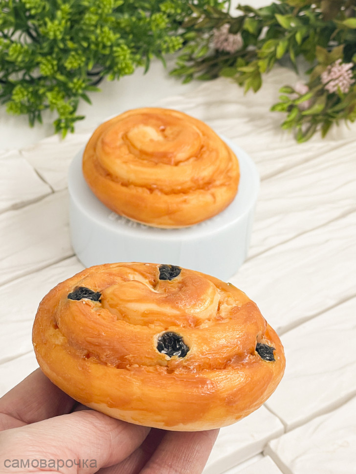 Круглая булочка с изюмом форма силиконовая - 