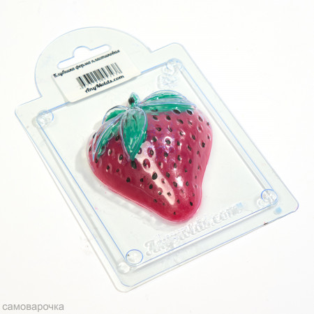 Клубника форма пластиковая Клубника форма пластиковая