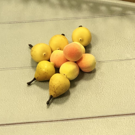 Ассорти персик и груша искусственные фрукты Ассорти персик и груша искусственные фрукты