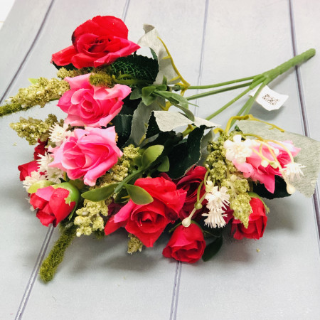 Розы букетные искусственные красные Розы букетные искусственные красные