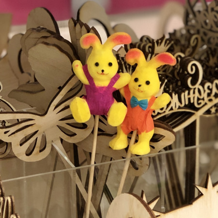 Зайки на шпажке 