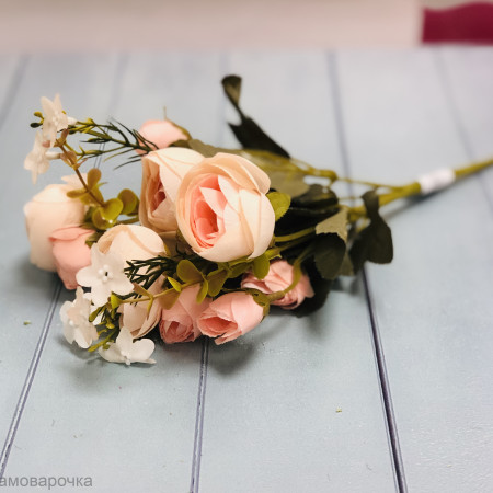 Ранункулюс персиковый искусственный Ранункулюс персиковый искусственный