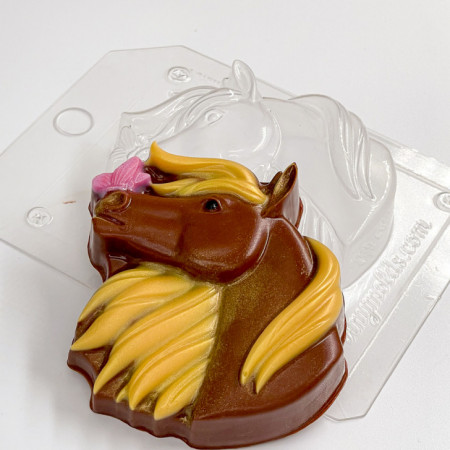 Лошадка с бабочкой форма пластиковая для мыла