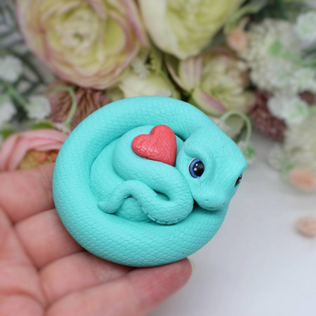 Змейка с сердцем форма силиконовая Змейка с сердцем форма силиконовая