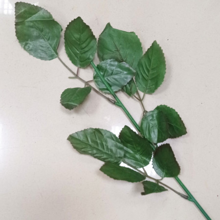 Стебель розы Зелень искусственная Стебель розы Зелень искусственная