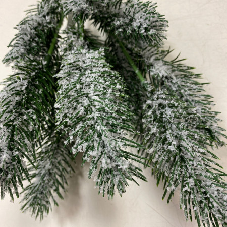 Веточка еловая заснеженная Зелень искусственная