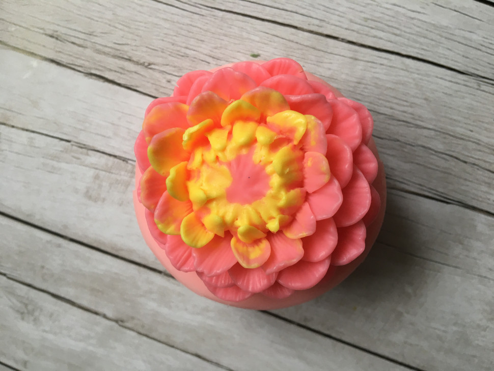 Цинния форма силиконовая 3D для мыла - Молд для мыла Цинния форма силиконовая 3D для мыла - Молд для мыла