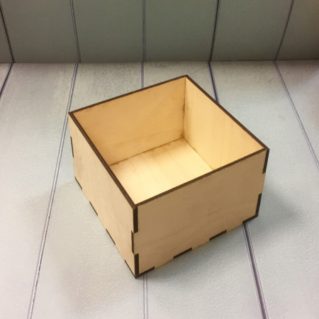 Ящик квадратный деревянный 10*10*6,5см