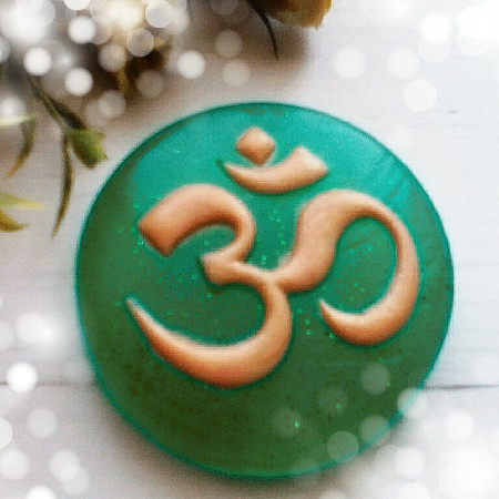 Ом - Круг, форма для мыла пластиковая