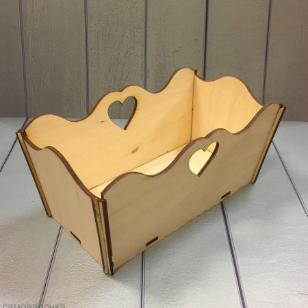 Лодочка с сердцем деревянное кашпо 