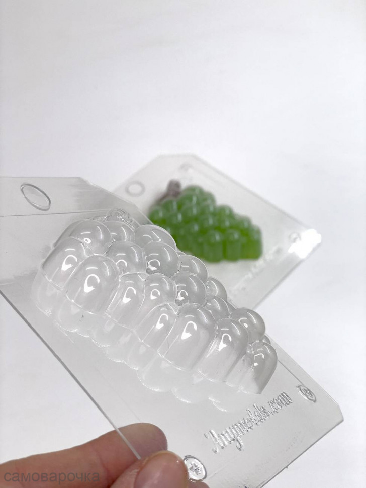 Гроздь винограда форма пластиковая для мыла и шоколада - Гроздь винограда форма пластиковая для мыла и шоколада -