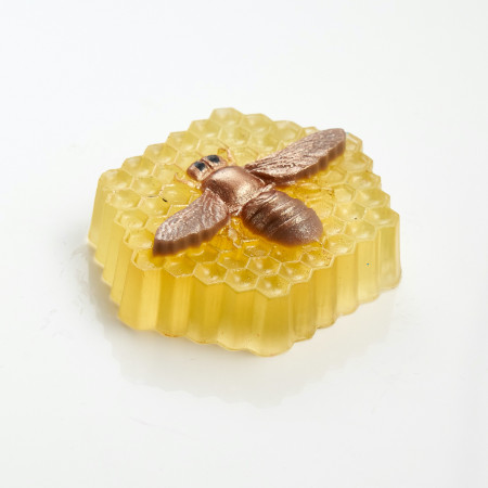 Большая пчела на сотах форма пластиковая Большая пчела на сотах форма пластиковая