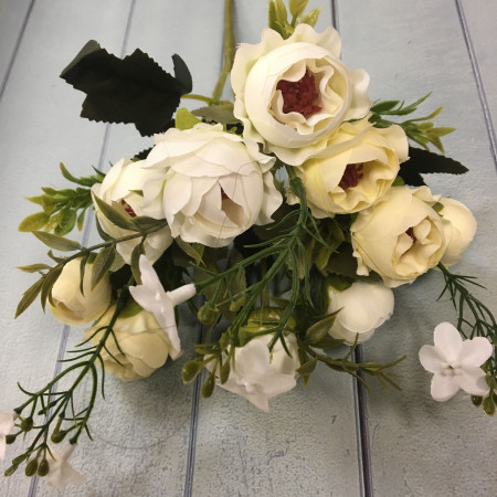 Ранункулюс волнистый белый зелень искуственная