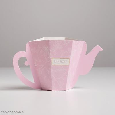 Коробка для букетов Чайник Present 13*17 см Коробка для букетов Чайник Present 13*17 см