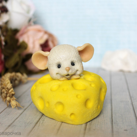 Мышка в сыре силиконовая форма 3D
